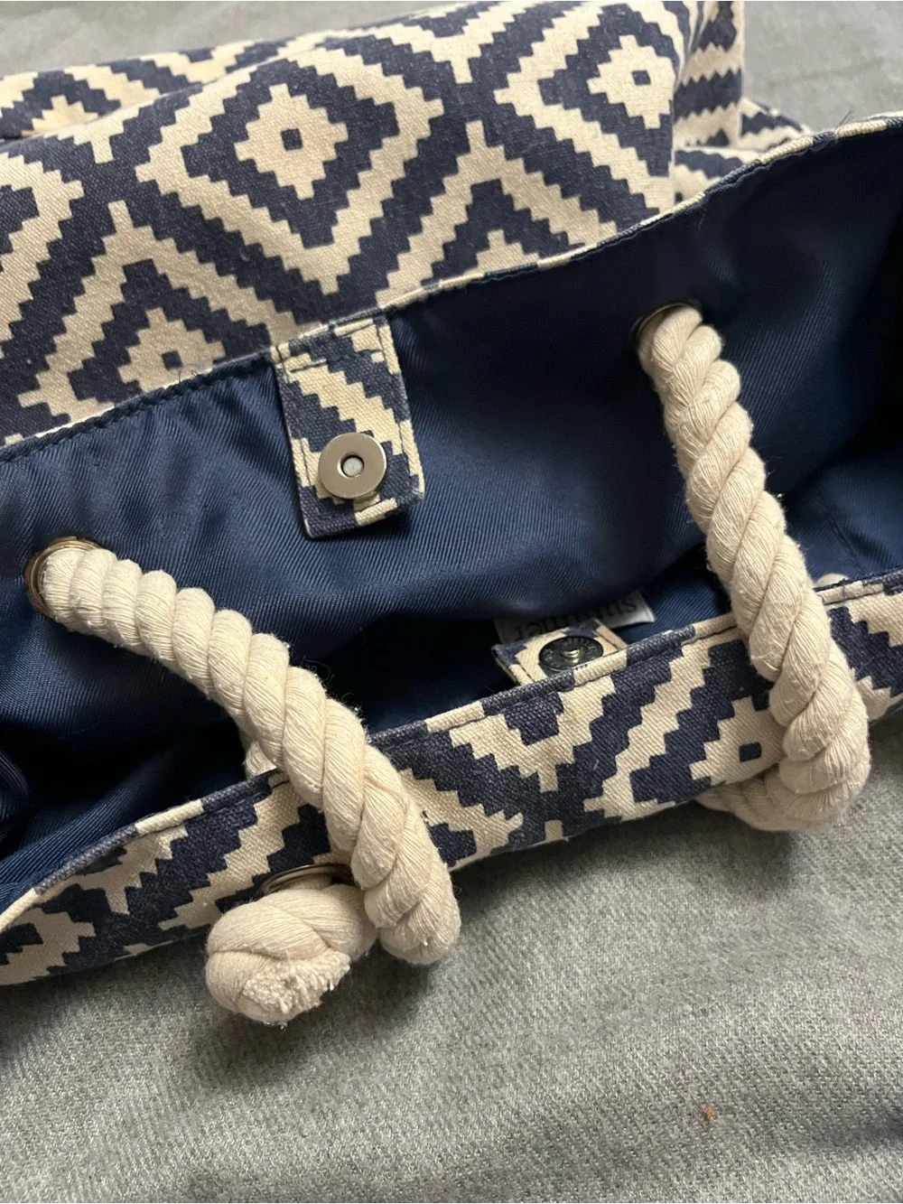 summer & rose Navy and Cream Geometric Rope-Handle Tote